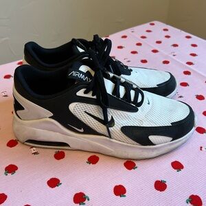 Nike Black and White Sneakers